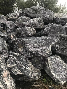 赤城縣枯山水景觀石批發(fā) 黑山石的獨(dú)特魅力與應(yīng)用